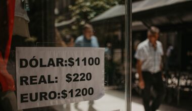 Argentina, sfuma il maxi-piano da 20 miliardi con le banche: cresce la pressione sui conti di Milei