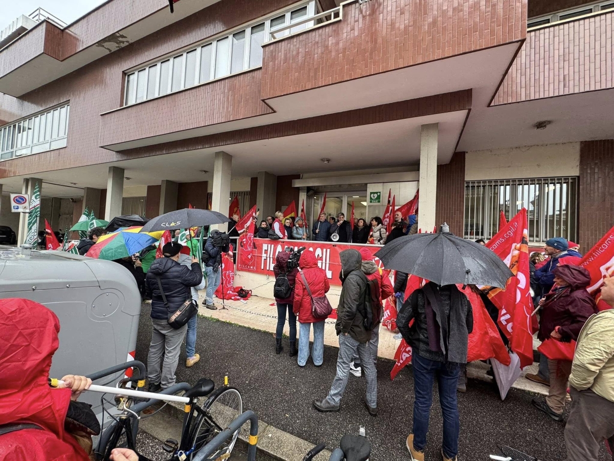 Pam, l'azienda conferma i licenziamenti dopo il test del carrello: «Hanno fallito più volte, i controlli erano necessari perché subiamo sempre più furti»