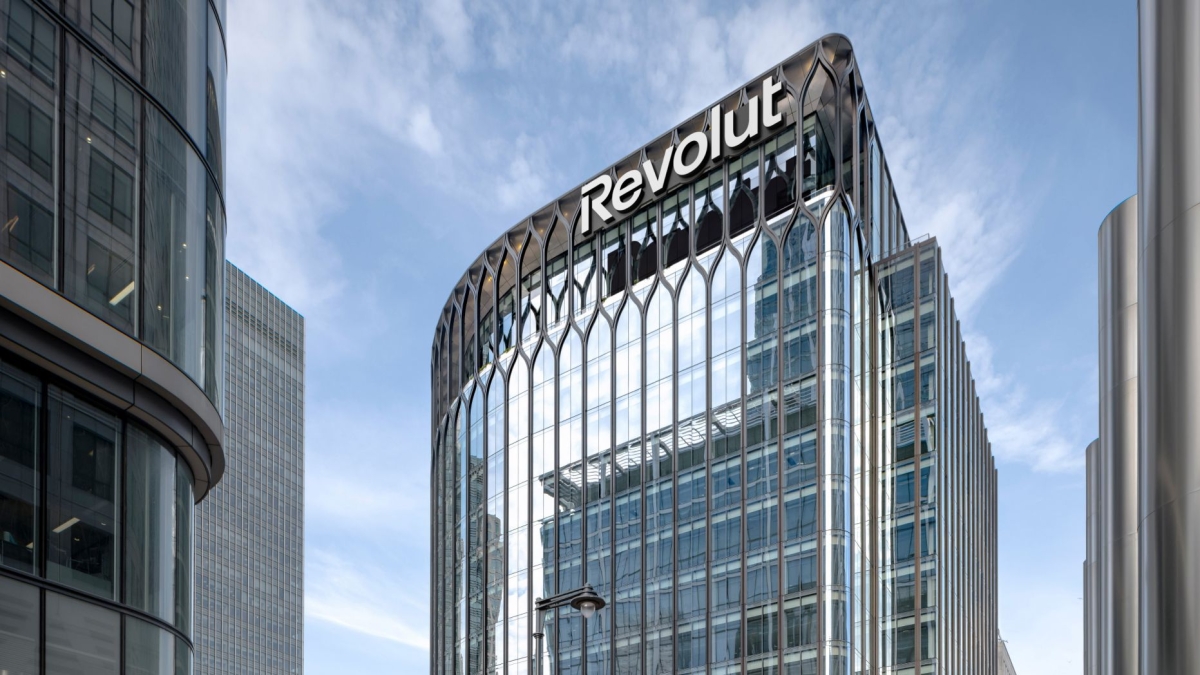 Revolut valutata 74 miliardi di dollari: i fondatori cedono azioni per 3 miliardi, entra Nvidia
