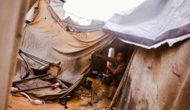 Algoritmi, calo della copertura mediatica e piattaforme: perché le donazioni per Gaza rischiano di diminuire