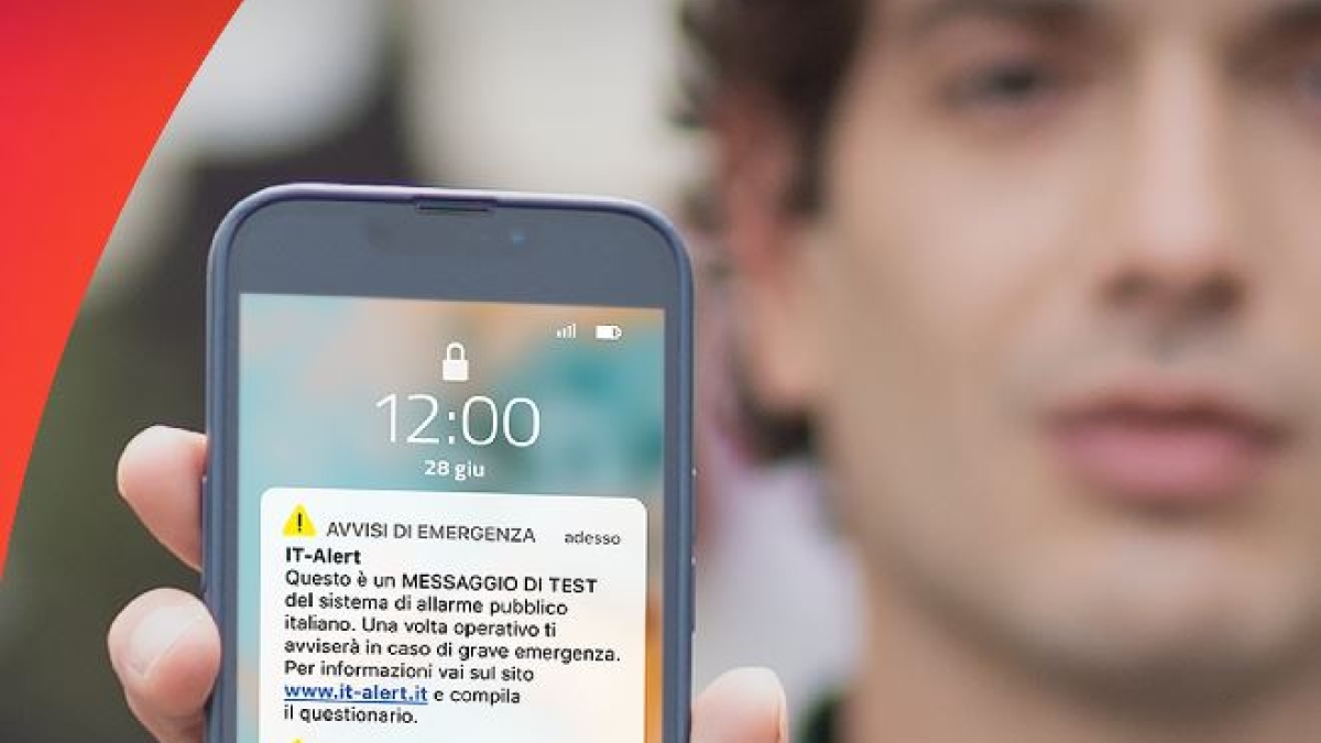 IT-Alert, nuovo test in Lombardia venerdì 28 novembre: chi riceverà il messaggio e perché