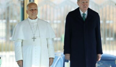 Leone XIV in Turchia, l'incontro con Erdogan e il messaggio: «Qui per ribadire l'importanza della pace nel mondo»