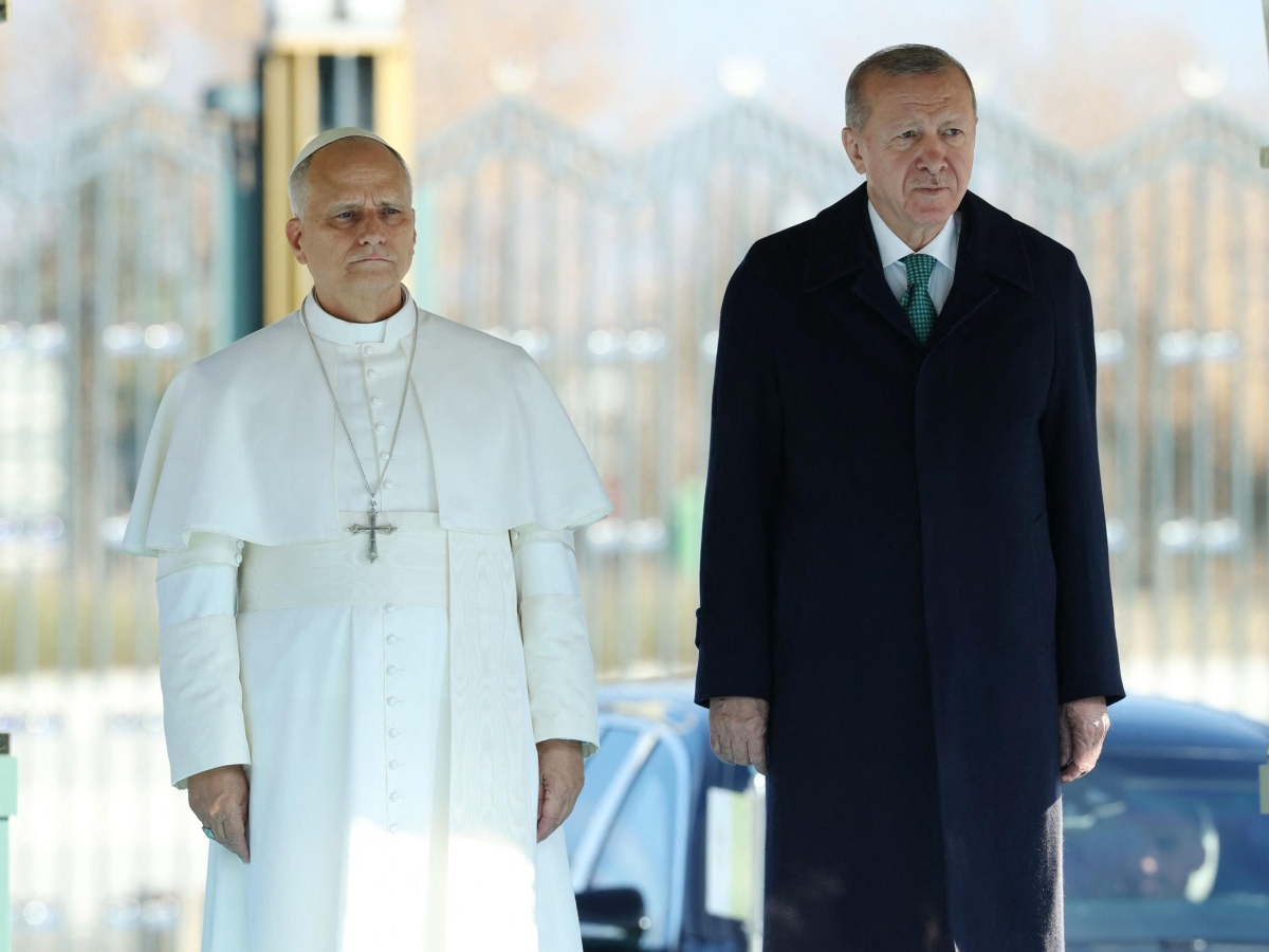 Leone XIV in Turchia, l'incontro con Erdogan e il messaggio: «Qui per ribadire l'importanza della pace nel mondo»