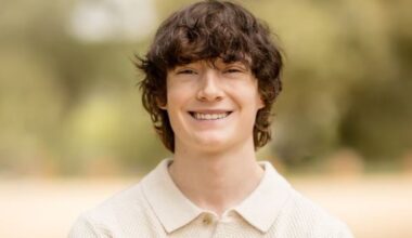 Adam Raine e il suicidio con "l'aiuto" di ChatGpt, così OpenAI si difende in tribunale: «È stato lui a violare i termini d'uso del servizio»