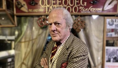 Maurizio Fercioni è morto a Milano: il fondatore del Teatro Franco Parenti e storico tatuatore aveva 80 anni