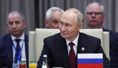 Putin, minacce all'Europa e ironia sui negoziati: così lo zar si prepara per l'inviato di Trump