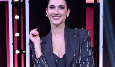 Lodovica Comello: «Con la musica mi sono scottata, ora cerco la leggerezza della comicità»