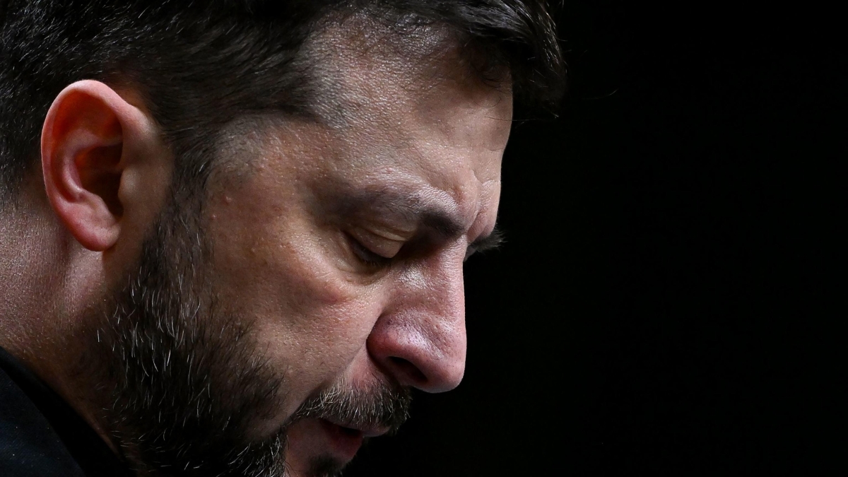 Lo scandalo corruzione che fa tremare Zelensky: le tangenti del 15%, le ville alle porte di Kiev, i bagni placcati oro. Ecco perché è un caso che può «decidere» la guerra