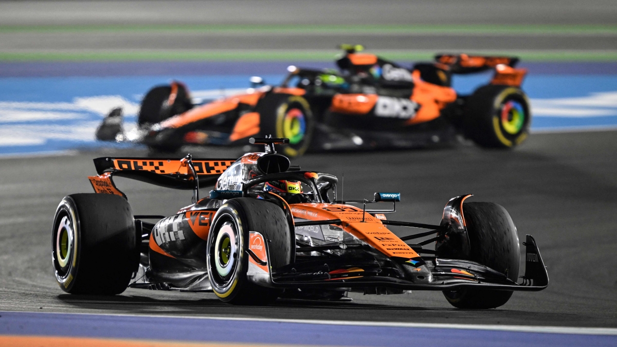 F1 Gp Qatar, la gara in diretta. Piastri parte in pole, Norris (2°) può vincere il Mondiale. Leclerc scatta decimo, Hamilton 17° - Corriere della Sera