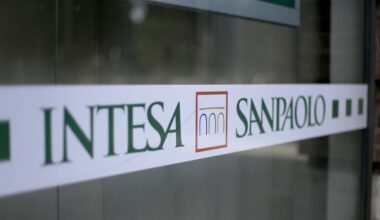 Intesa Sanpaolo spinge la crescita delle Pmi con nuova strategia - Eventi