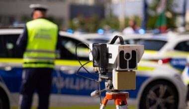 84enne fermato a 235 km/h a bordo del suo SUV