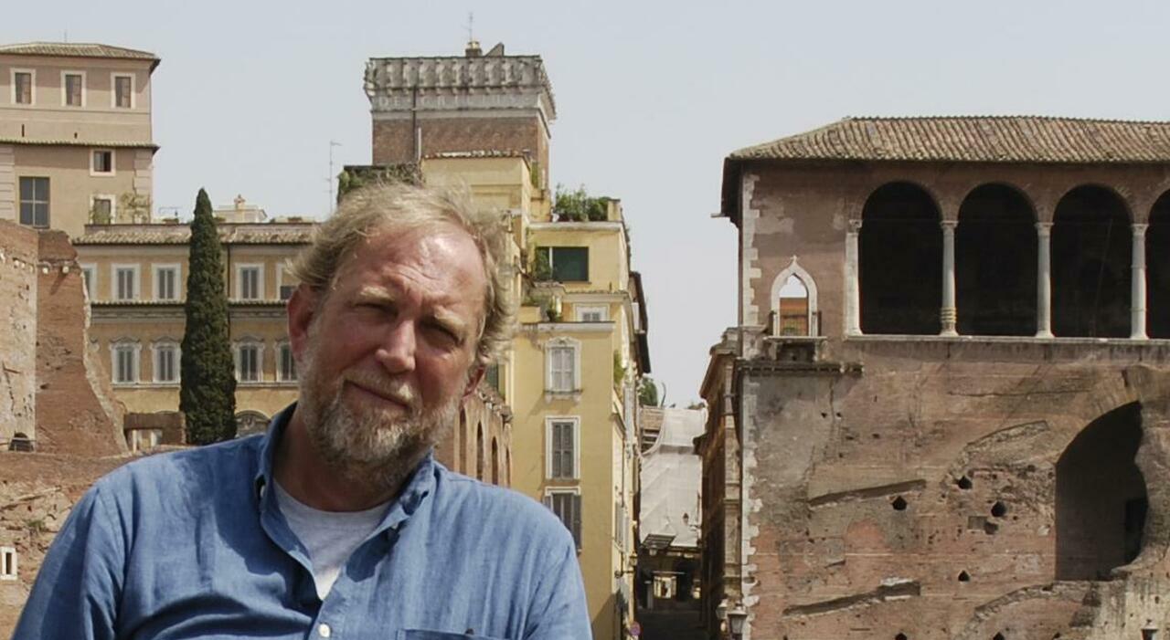 Crollo Torre dei Conti, Meneghini: «L’edificio era pericolante, avvisai dei rischi nel 2006. E uno scavo l’ha indebolito»
