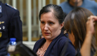 Alessia Pifferi pena ridotta a 24 anni in Appello, annullato l'ergastolo. La sorella: «Non è giustizia»