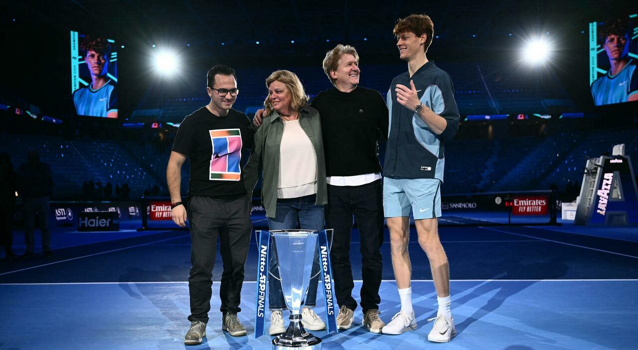 «Mia madre soffre a vedermi giocare, è venuta a Roma e Parigi e ho perso. A Wimbledon era l'ultima chance...»