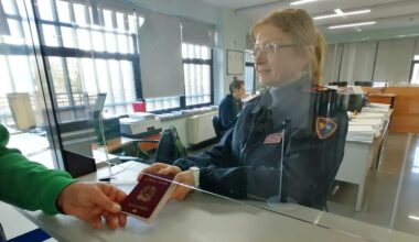 Passaporti, cosa cambia dal 1° dicembre? Stop pagamenti con bollettino postale, le nuove modalità