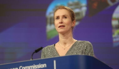 Droni in Eruopa, stretta sui visti in Ue per i cittadini russi. Mosca: «Preferite disertori ucraini e migranti illegali»