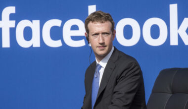 «Ha una scuola privata in casa». La causa legale e le liti dal 2016