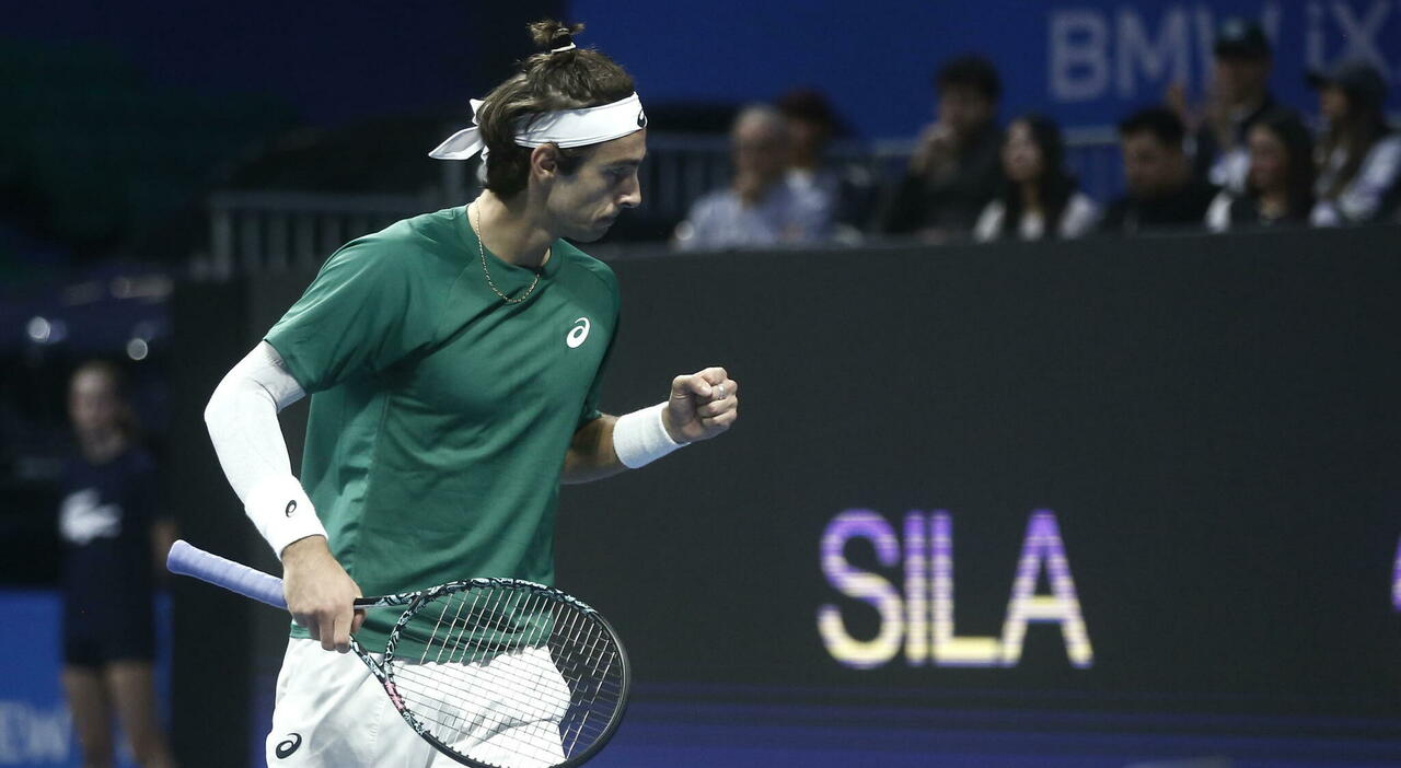 Musetti andrà alle Atp Finals, Djokovic vince ad Atene ma rinuncia a Torino: la frase pronunciata a rete - Il Messaggero