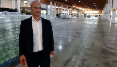 l'incidente del padre, la scomparsa della moglie e della cognata