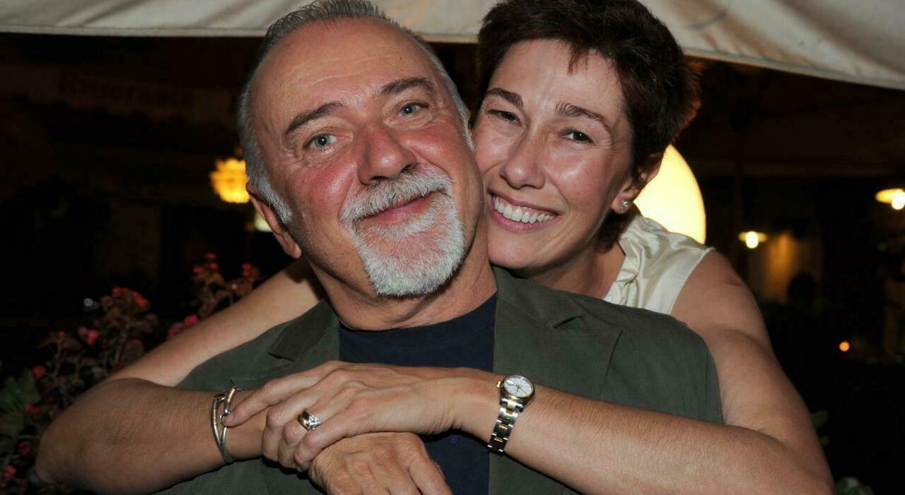 Giorgio Faletti, la moglie Roberta Bellisini: «Pensavo fosse uno sborone. L'ictus? Lo trovai per terra, in coma» - Il Messaggero