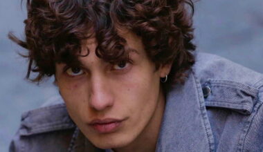 Un Posto al Sole, le anticipazioni del 21 novembre: Vinicio inizia a sospettare