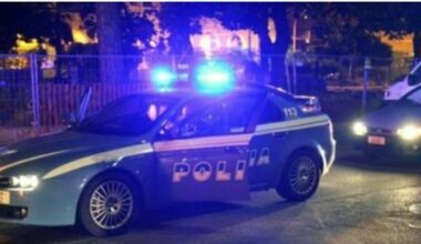 Napoli, donna trovata morta in casa a Piscinola: non si esclude l'omicidio