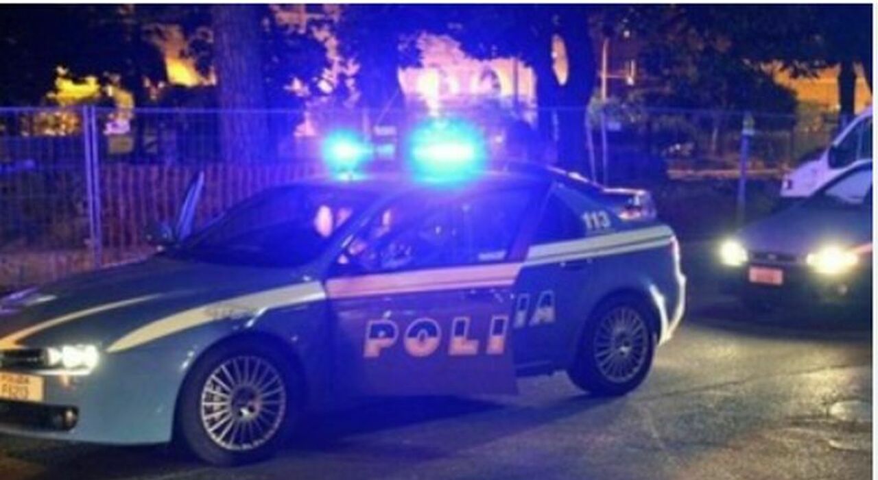 Napoli, donna trovata morta in casa a Piscinola: non si esclude l'omicidio