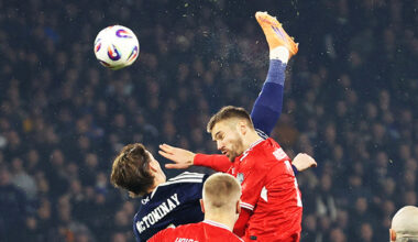 Eurogol fantastico di McTominay: in rovesciata sblocca Scozia-Danimarca