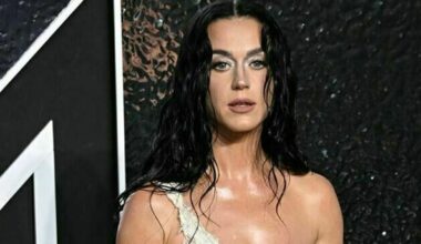 è battaglia legale col veterano invalido di 85 anni che prima la vende e poi cambia idea