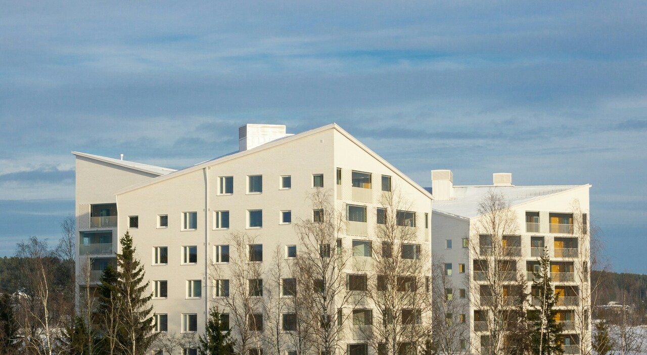 Finlandia, il giallo dei russi nullatenenti che acquistano appartamenti in massa: i sospetti sulle transazioni (e sui finanziatori)