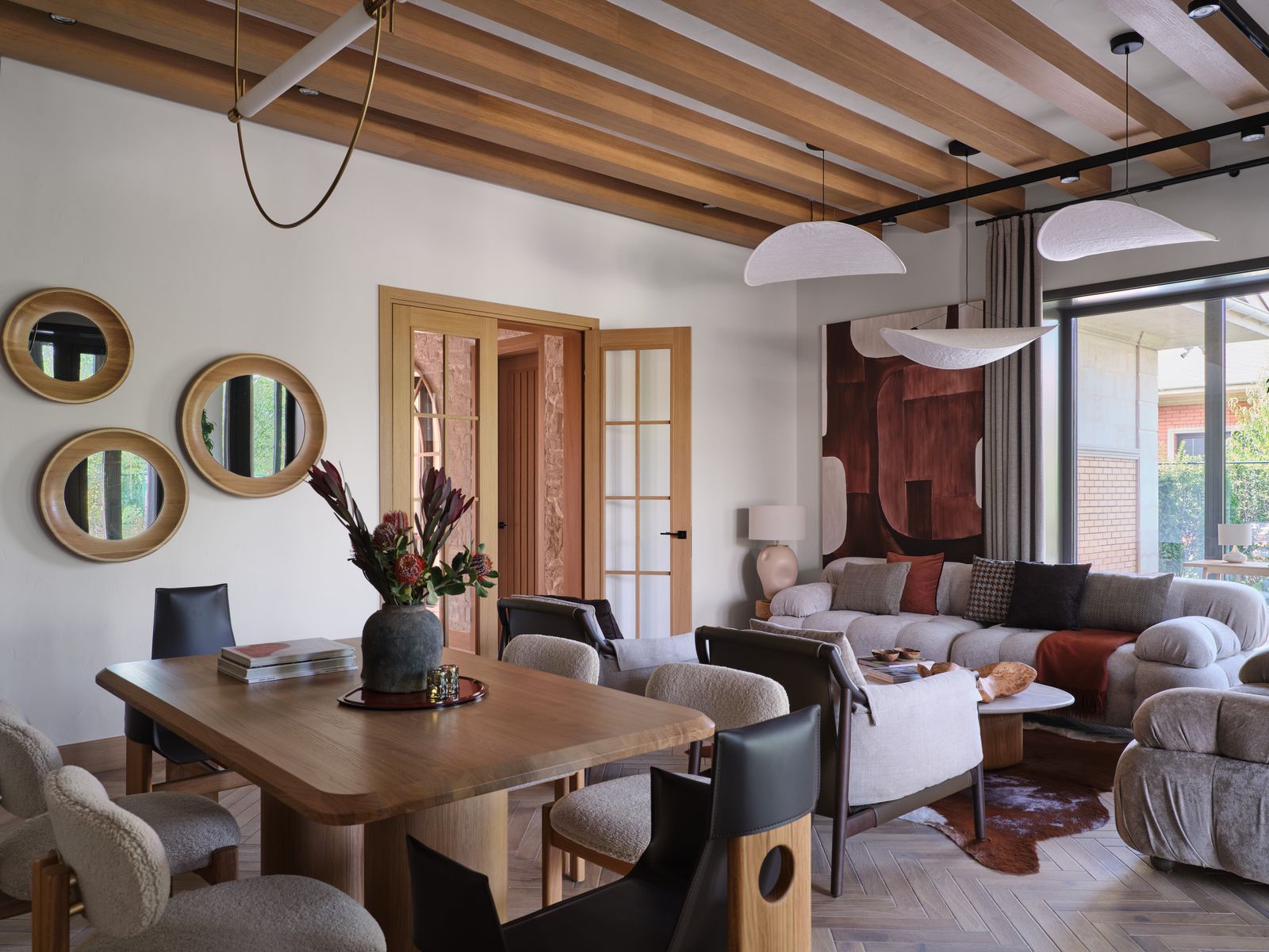 Lampadario Tense di New Works Danimarca Tavolino Naturedesign Divano BB Italia tavolino Lake Poltrona Frau .Times...