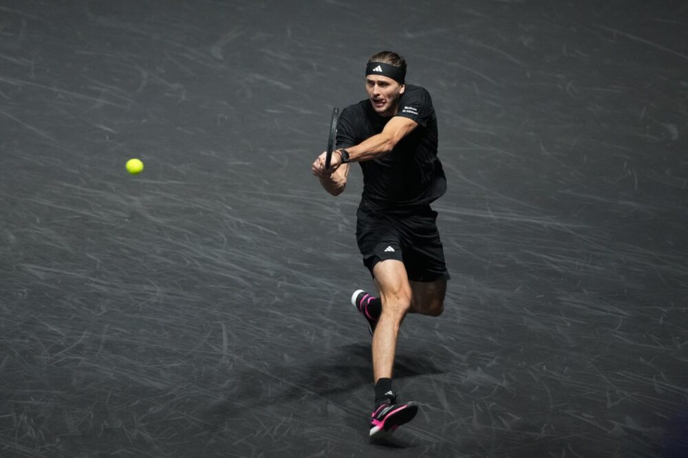 ATP Parigi 2025, Zverev doma Medvedev in rimonta e ritrova Sinner in semifinale