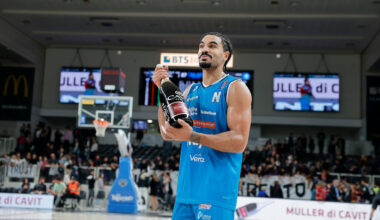 BM ON LBA/IL PUNTO NAPOLI, LECITO SOGNARE? di Elio De Falco