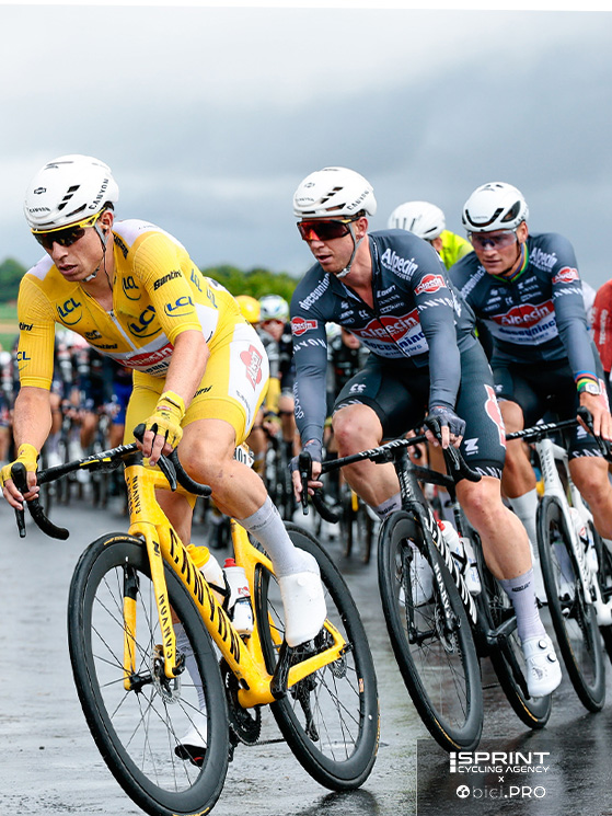 La seconda tappa del Tour, vinta da Mathieu Van der Poel, ha superato la media dei 50 all'ora