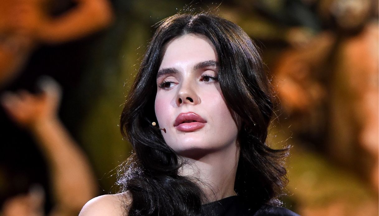 Evelina Sgarbi, a Verissimo la preoccupazione per il padre Vittorio: “Non parla, sembra lobotomizzato”