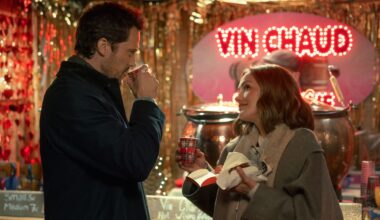 Champagne problems, su Netflix la rom-com natalizia che ci invita ad accettare la grande avventura di essere noi stessi