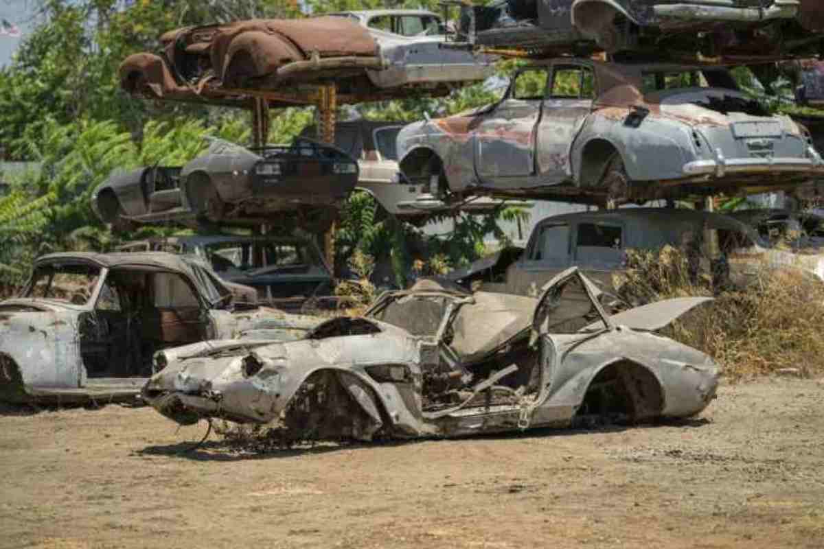 Supercar Porsche abbandonate