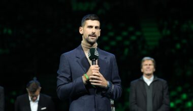 Djokovic celebra Pilic e torna sulla finale tra Alcaraz e Sinner: "Jannik indoor ha fatto qualcosa di storico"