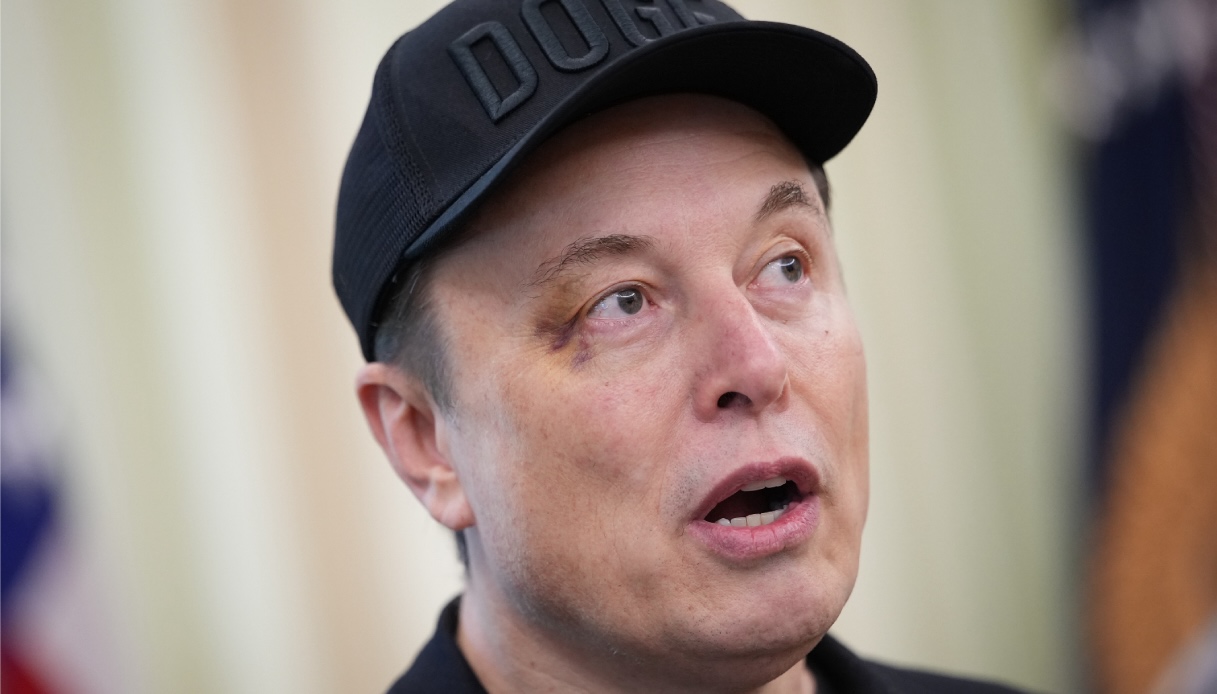 Tesla, Elon Musk ottiene il più grande stipendio della storia: piano da 1.000 miliardi