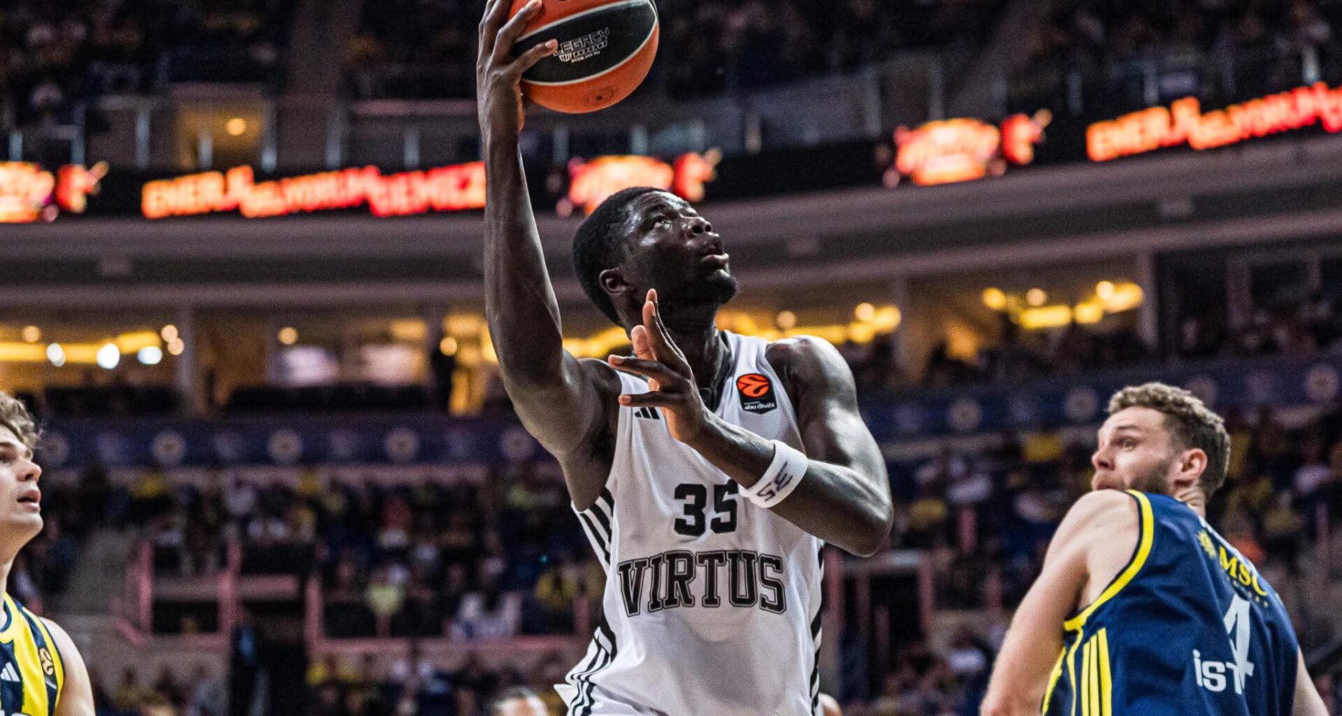 La Virtus spreca e paga dazio a Istanbul, trionfa il Fenerbahce