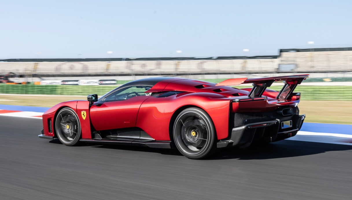 Ferrari fa incetta di premi ai Top Gear Awards nelle categorie più prestigiose