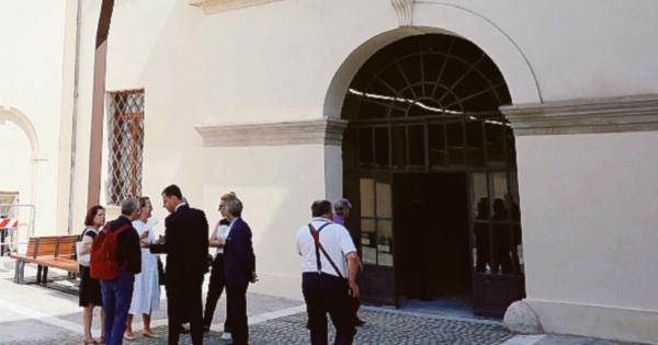 Il tavolo con le autorità al Cur