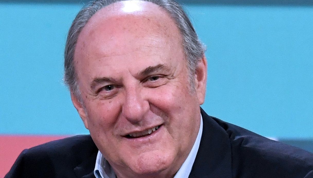 La Ruota della Fortuna, la campionessa fa il colpaccio ed emoziona anche Gerry e Samira