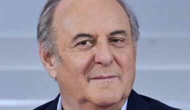 La Ruota della Fortuna, Gerry Scotti punge Samira Lui. E non manca il riferimento a De Martino