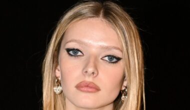 Apple Martin segue le orme paterne e canta sul palco a Nashville