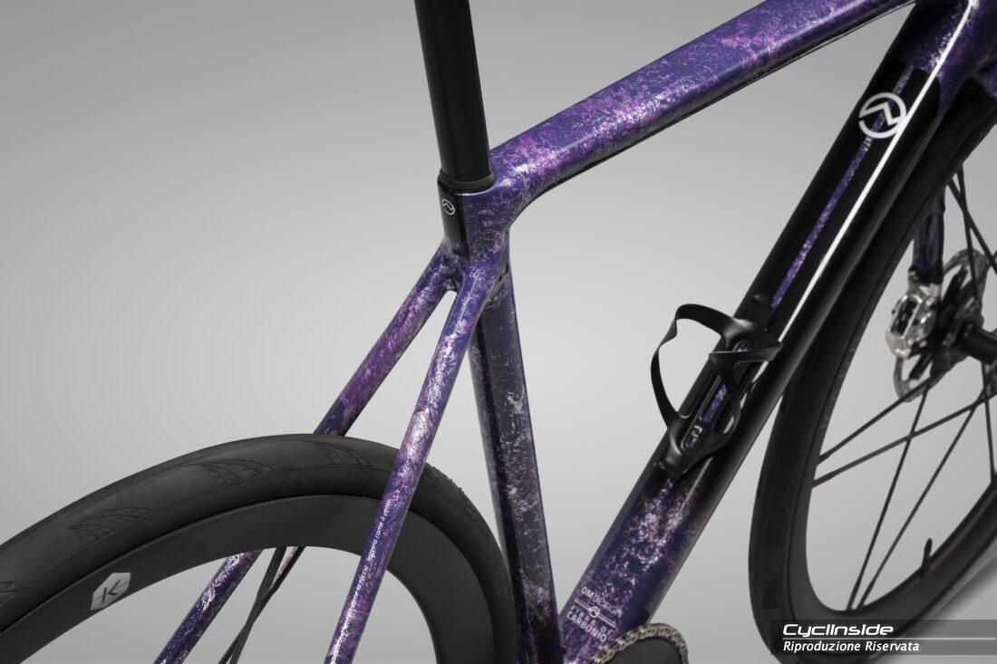 L’ultima arrivata di Officine Mattio ha il passaggio ruota differenziato e doppia geometria