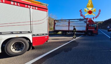 Camionista muore sulla 128bis, tragedia durante il lutto a Buddusò