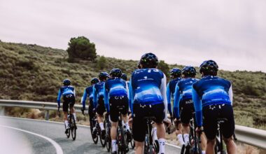 Israel-Premier Tech, lo sponsor Premier Tech fa un passo indietro: "È diventato insostenibile continuare a ricoprire il ruolo di sponsor"