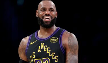 NBA, LeBron e un debutto storico: doppia doppia ai Jazz e 23^ stagione da professionista