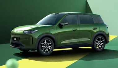 Leapmotor A10, il nuovo crossover elettrico dalla lunga autonomia: più di 500 km